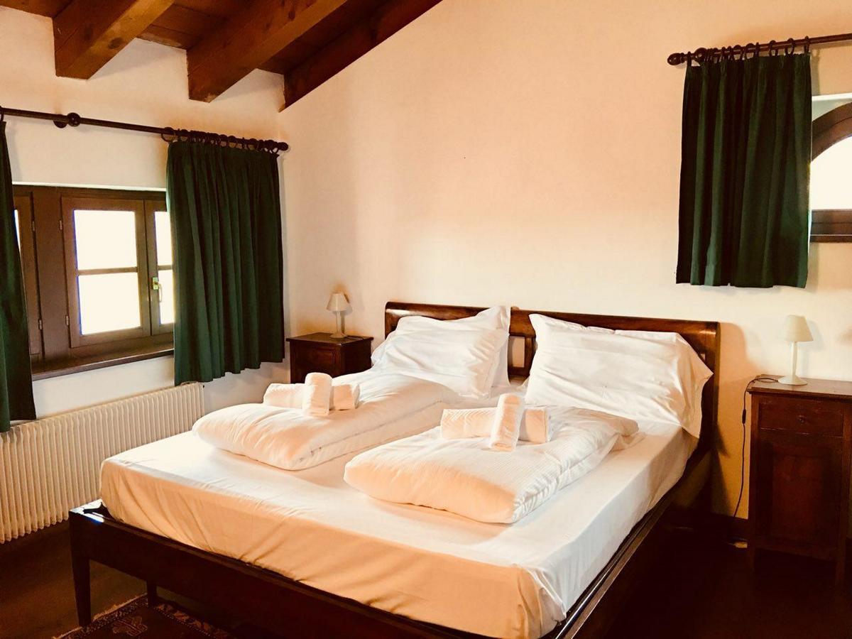 Agriturismo Scacciapensieri Buttrio Eksteriør bilde